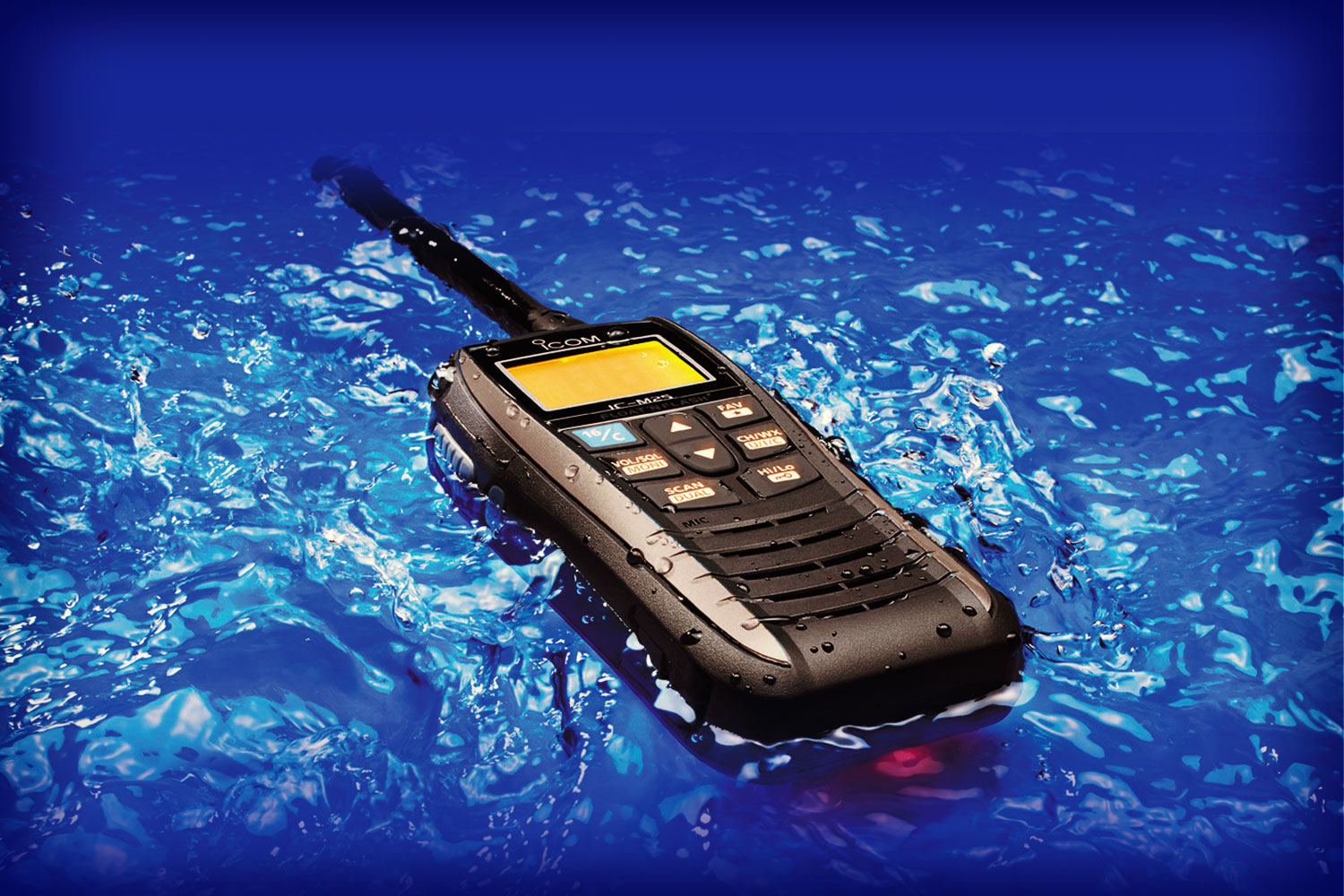 Icom IC-M25 - Ny marinradio från Icom!